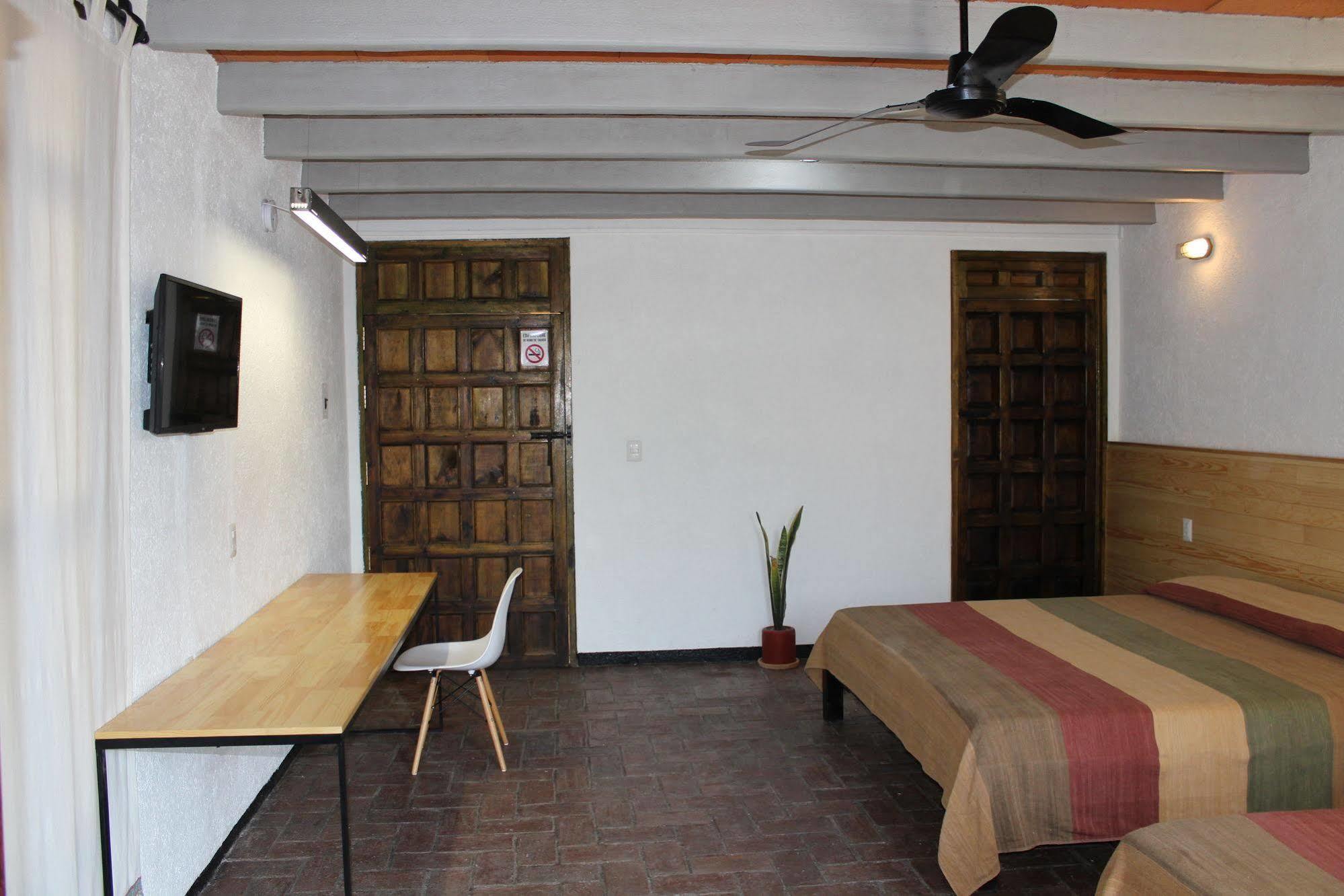 Hotel Rustiko Oaxaca Buitenkant foto